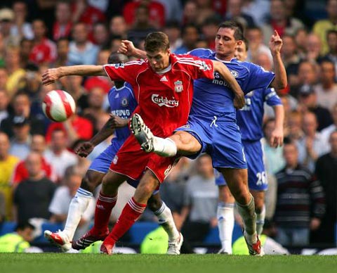 权仍握在中 权仍握在中